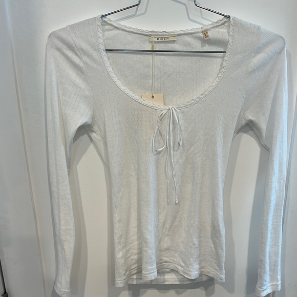 Doen Cream Tie Front Fitted Blouse - Picture 1 of 5